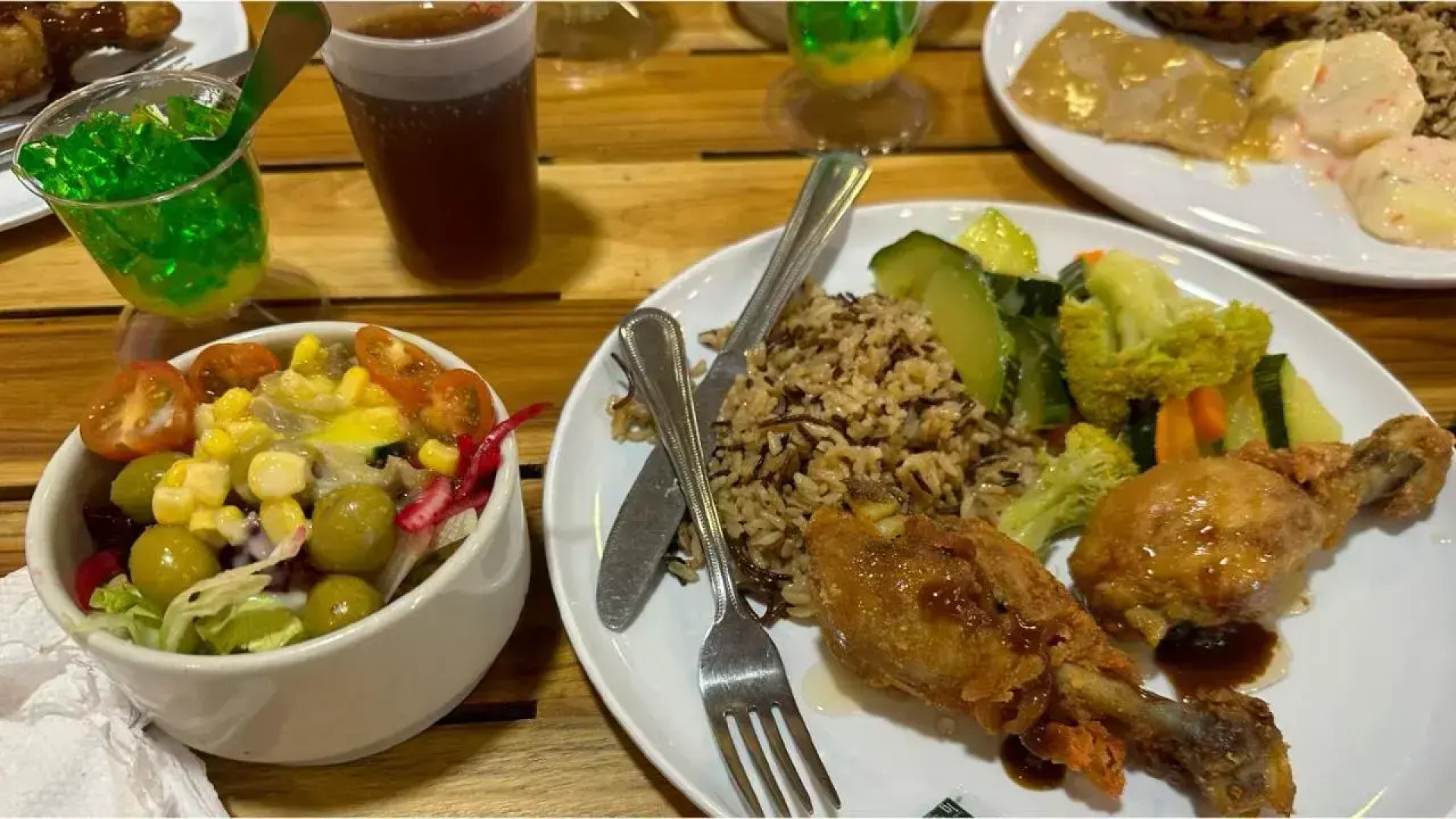 Hotel Tower by On vacation