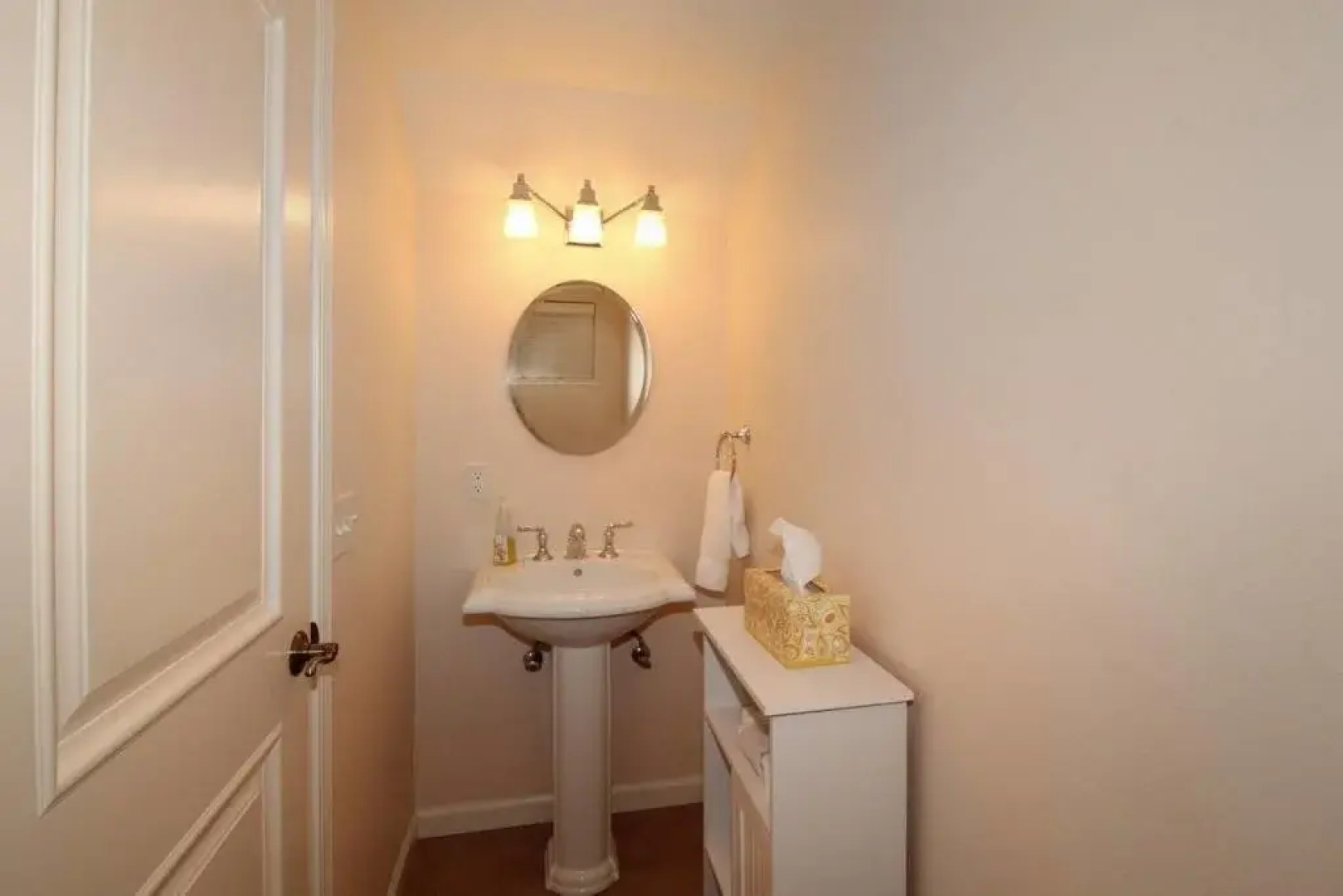 Echo View Retreat by RedAwning