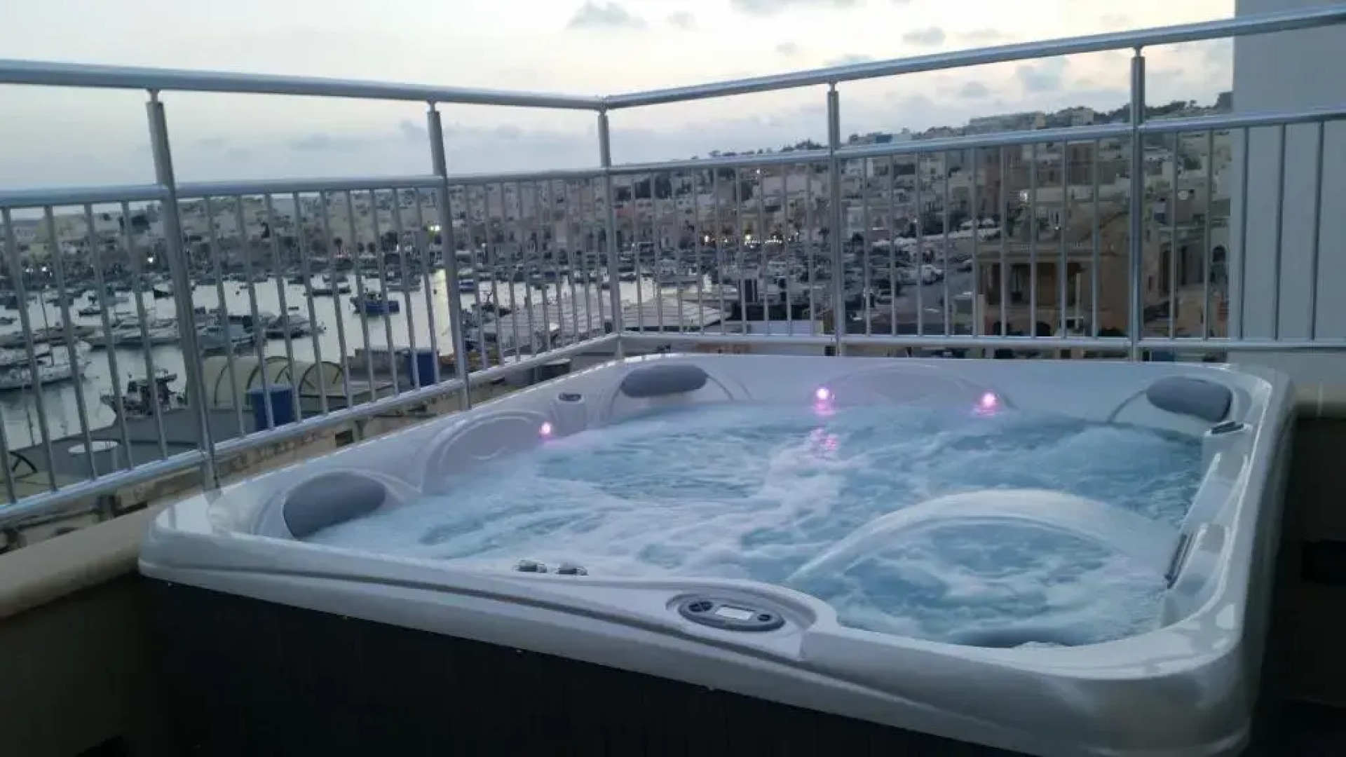 Seagull Penthouse Marsaxlokk