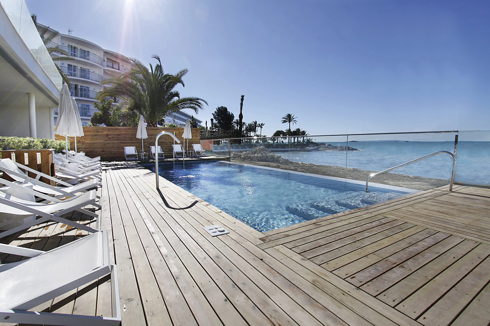 Отель BG Hotel Nautico Ebeso