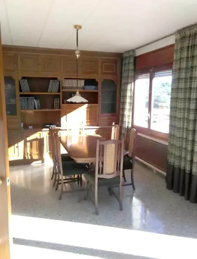 House With 4 Bedrooms in Gironella, With Wonderful Mountain View, Furn