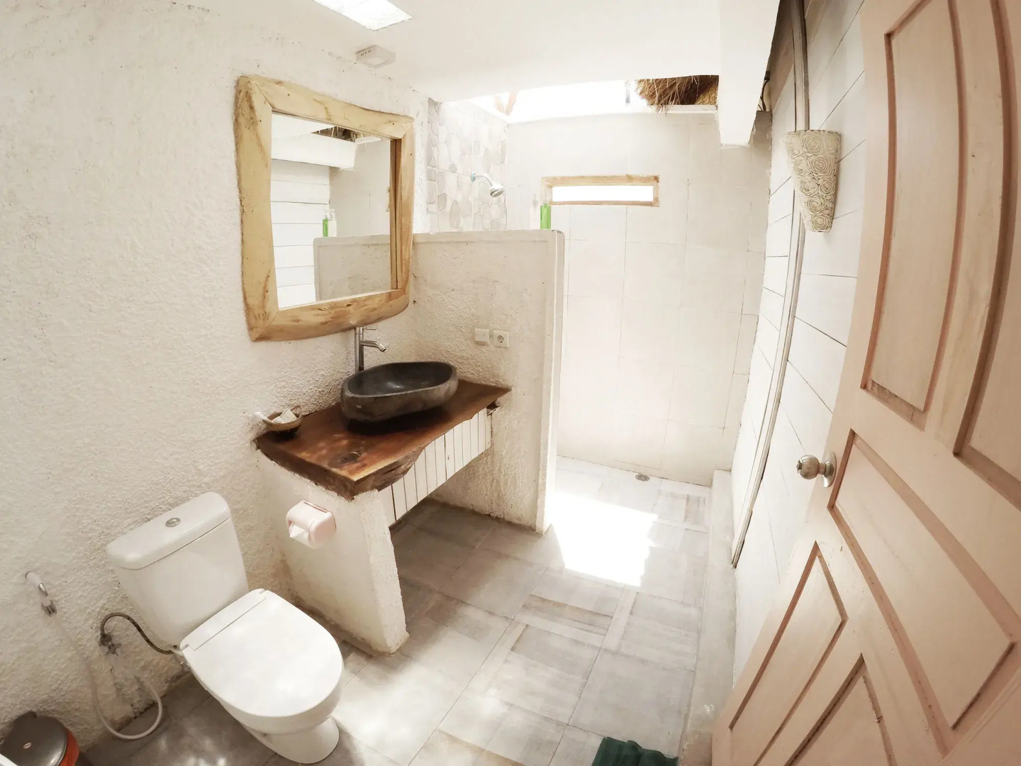 Gili Breeze Tropical Bungalows