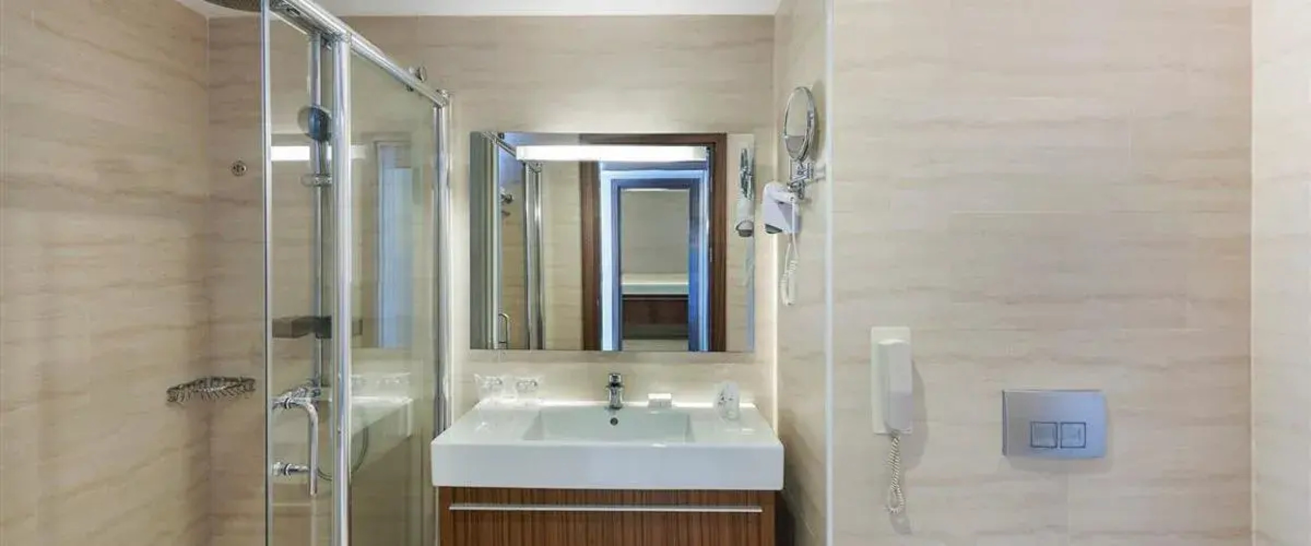 Nuhun Gemisi Deluxe Spahotel