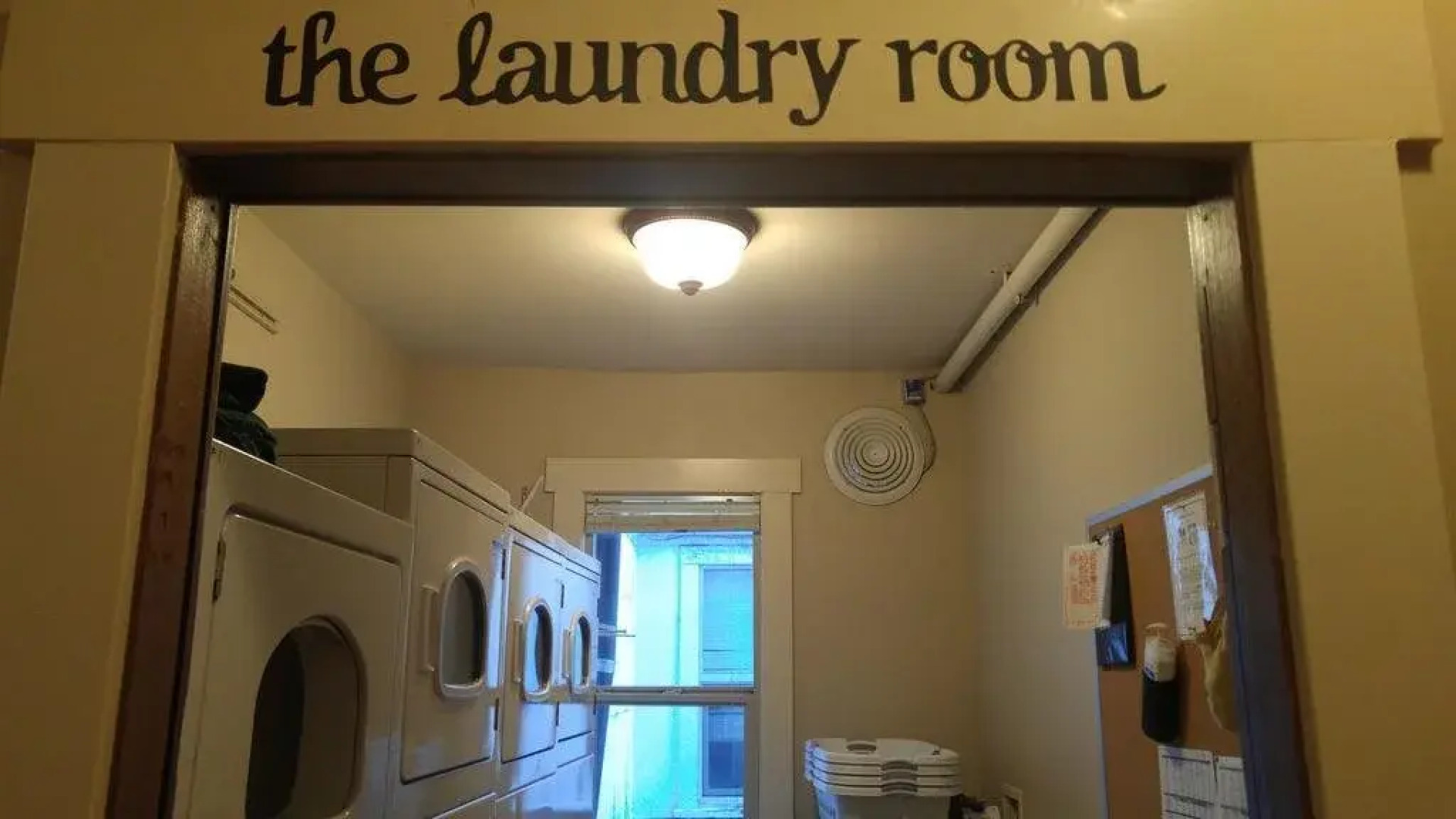 Green Tortoise Hostel Seattle