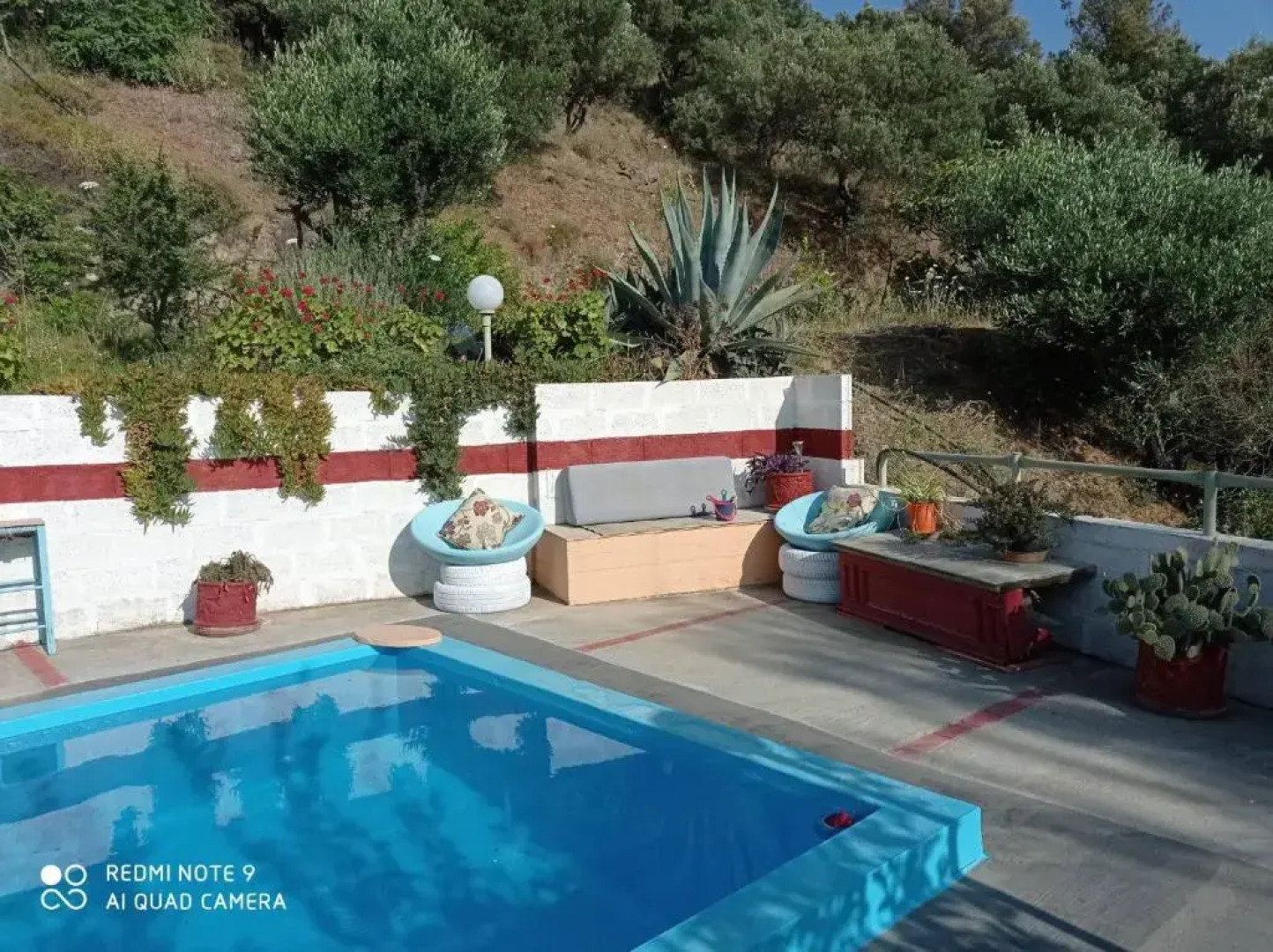 House with private pool, isolated, unique view.