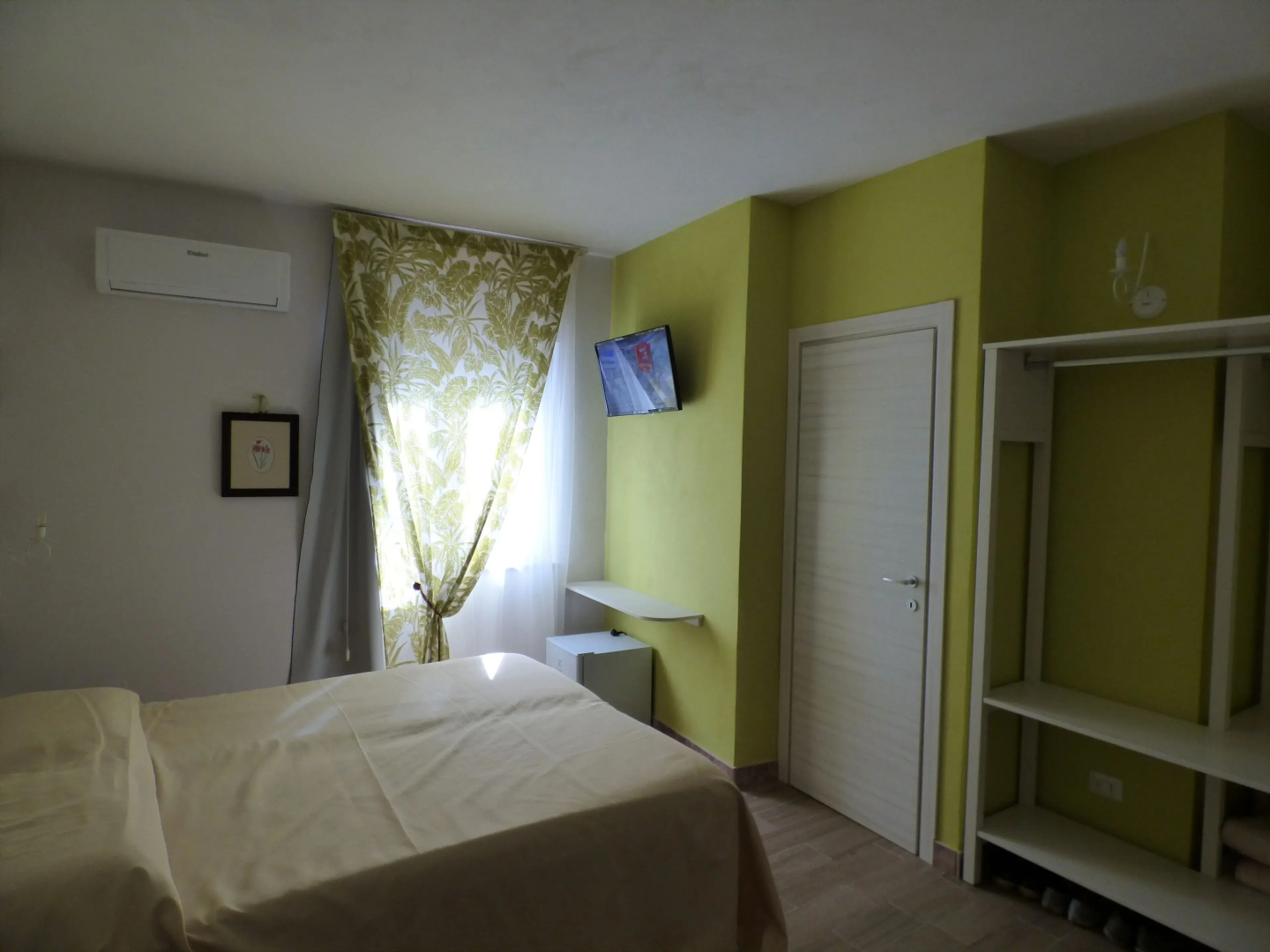 Aramoni B&B