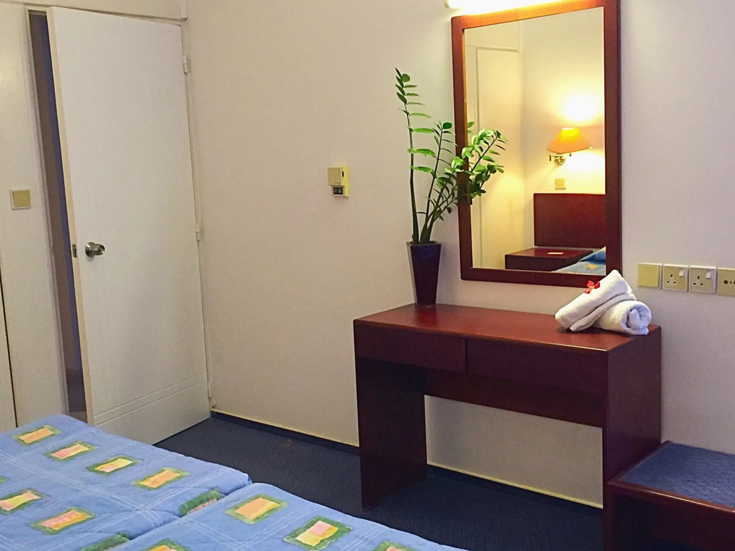 Blue Crane Hotel Apts