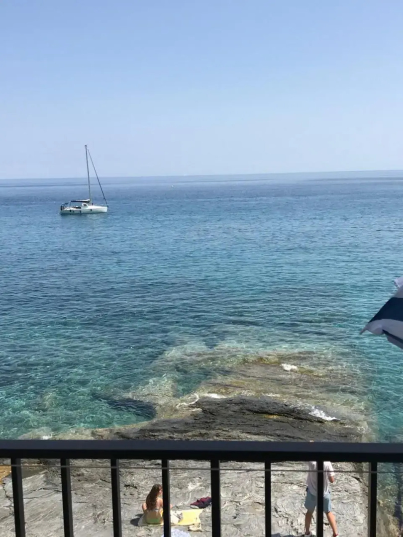Studio pied dans l’eau CAP CORSE ERBALUNGA