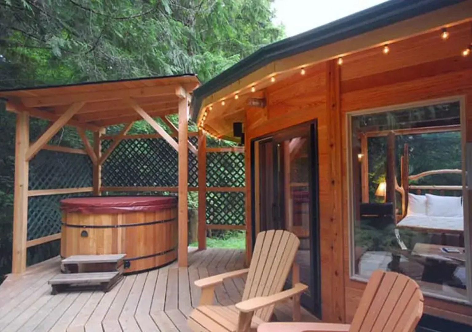 Stormking Hotel at Mt. Rainier