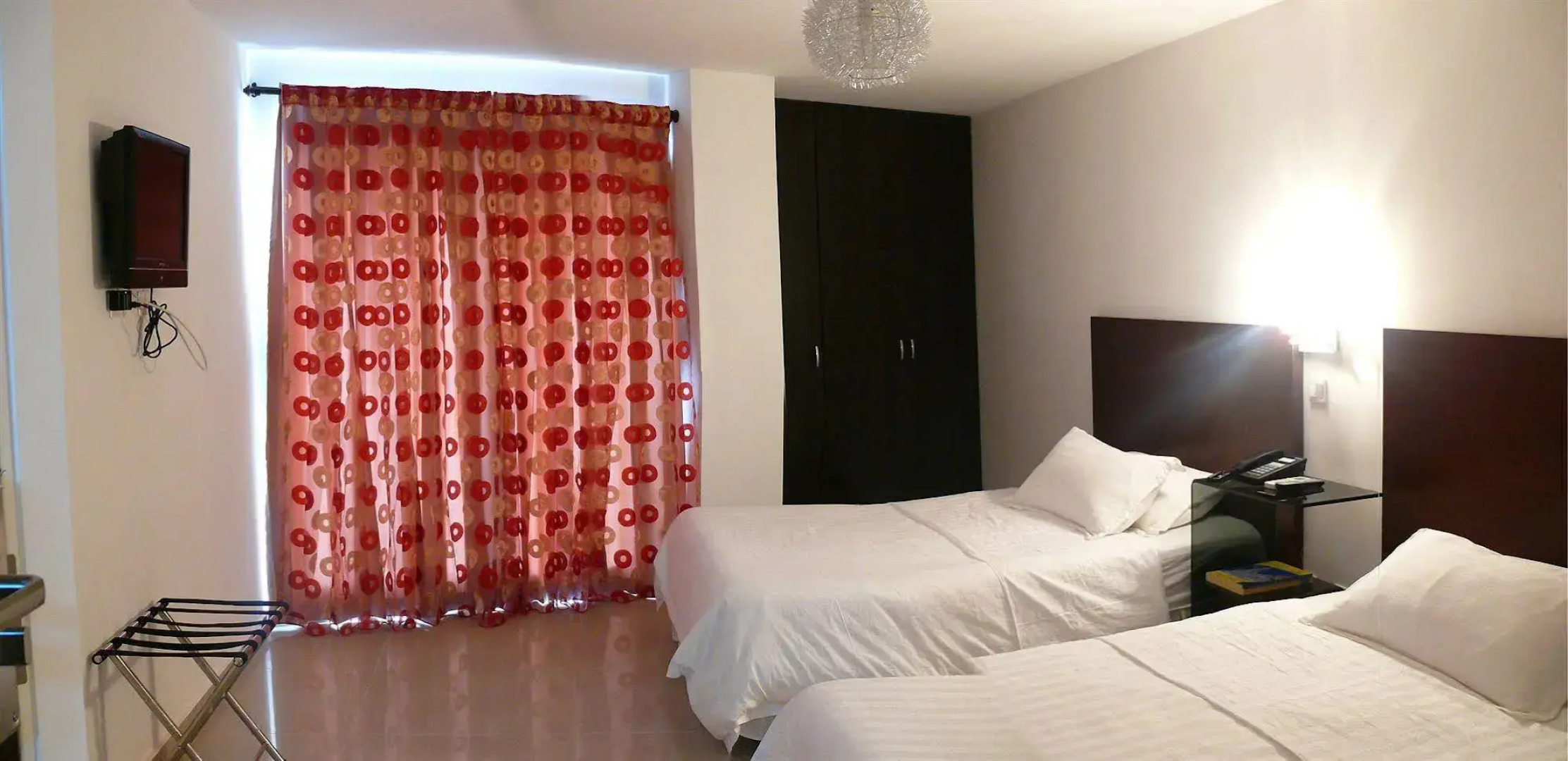 Hotel Calima Real