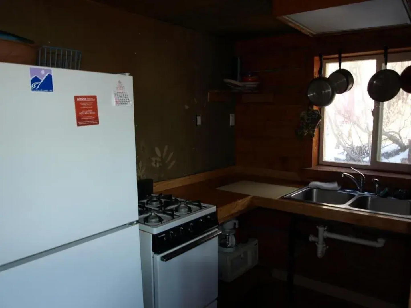 Brown Bear Saloon and Hotel