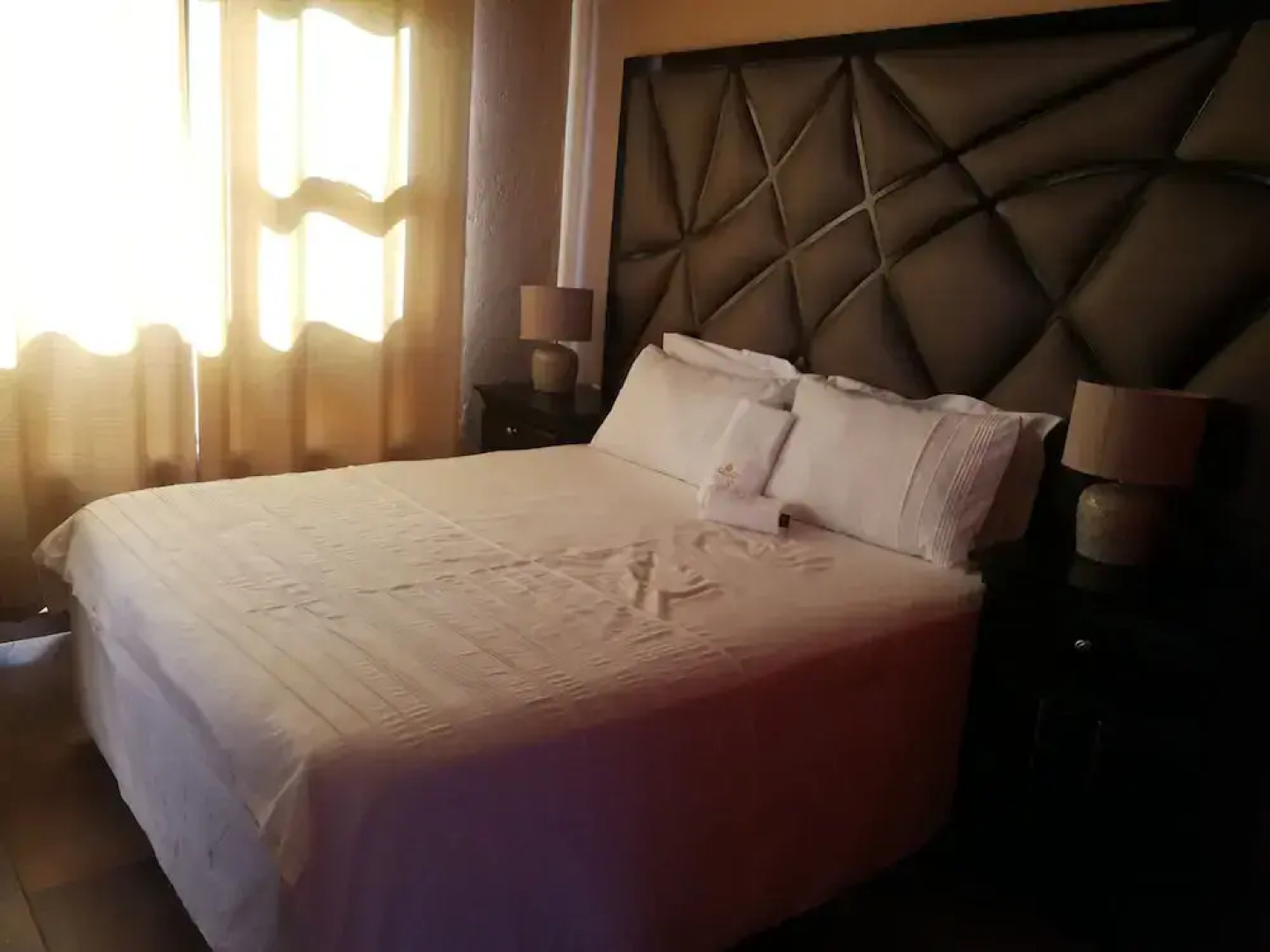 Thavhani Guest House