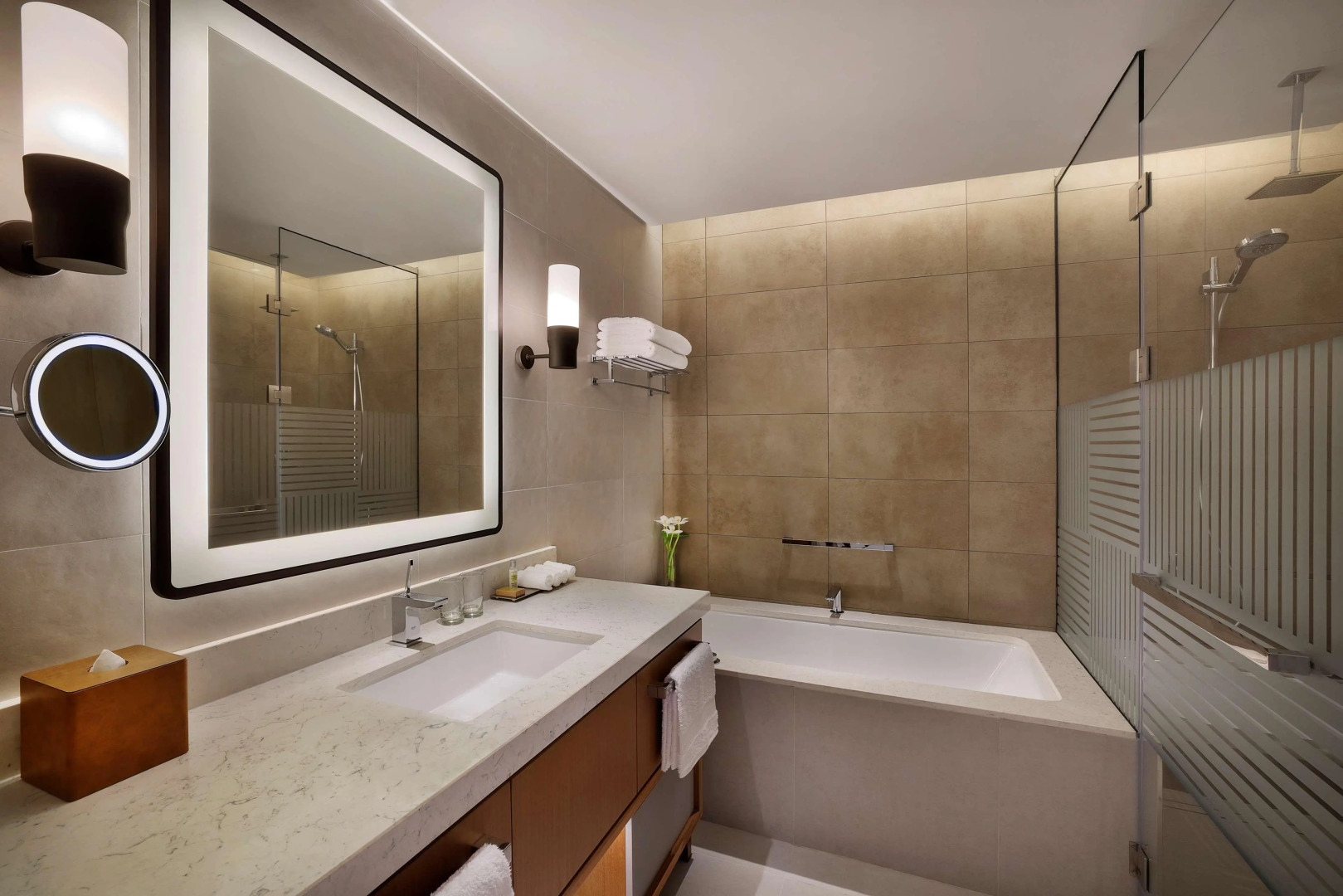 DoubleTree by Hilton Sharjah Waterfront Hotel & Residences