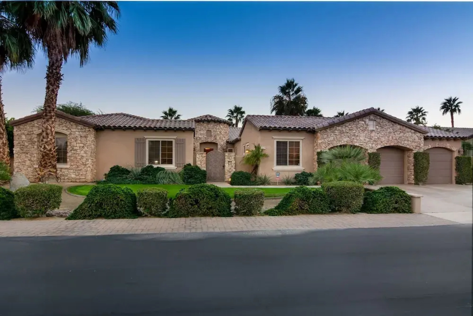 Serenity in the Desert Five Bedroom House