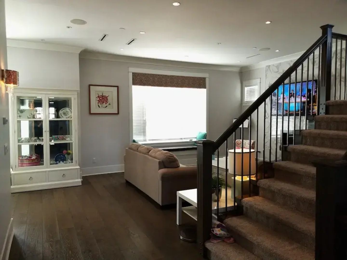 Vancouver West Cozy Retreat by Host Launch