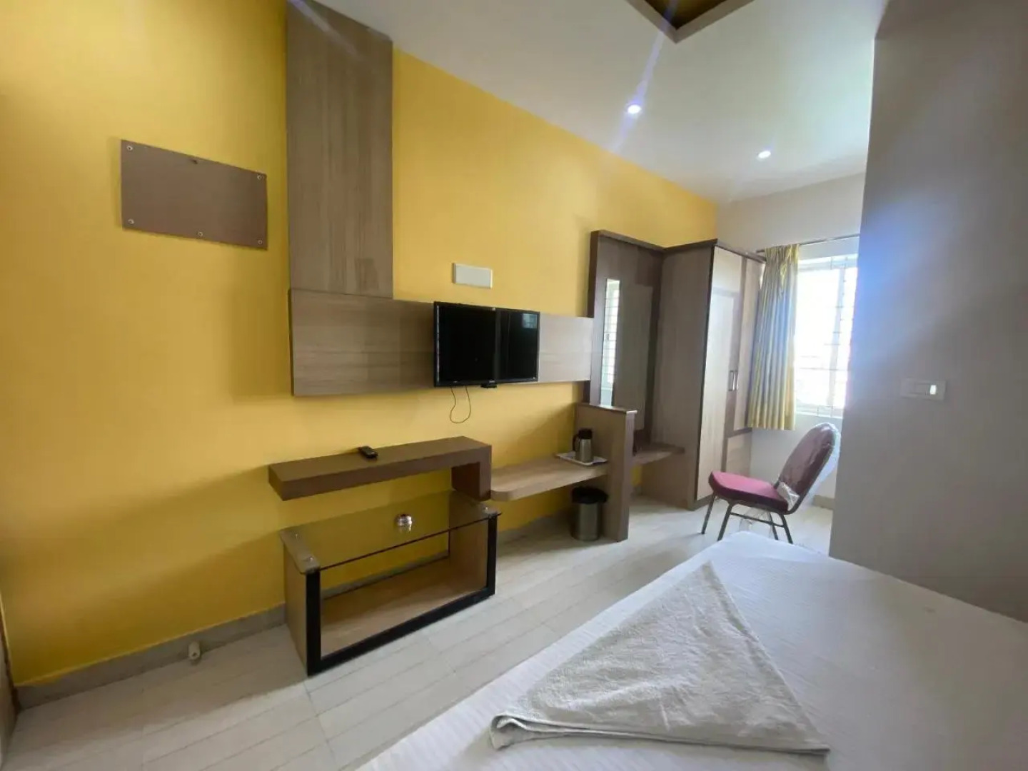Hotel Sri Vaari Residency