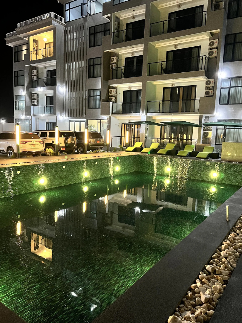 Lifestyle luxury hotel & Residence