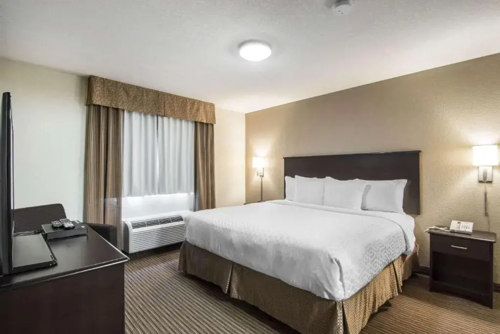 Suburban Extended Stay Hotel Thompson
