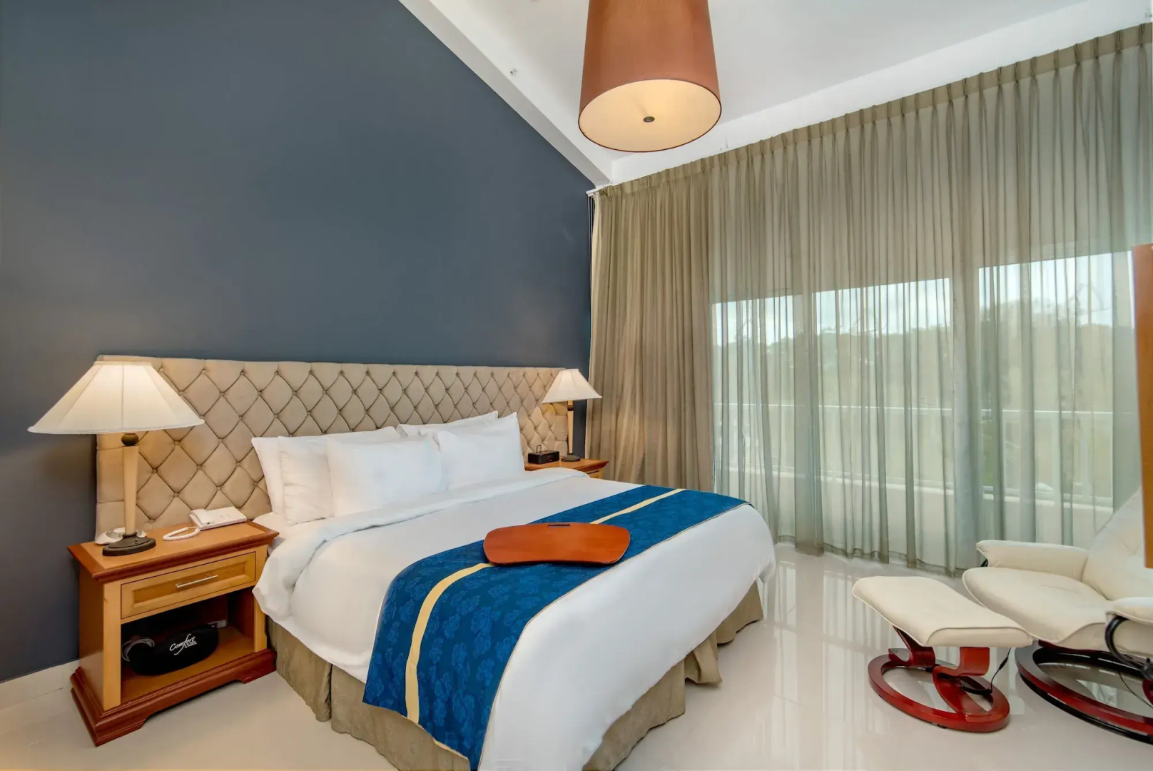 Hodelpa Garden Suites Golf & Convention Center