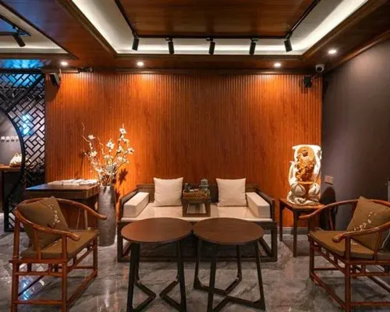 Yuefu Art Inn - 4 Nights, Hainan, China