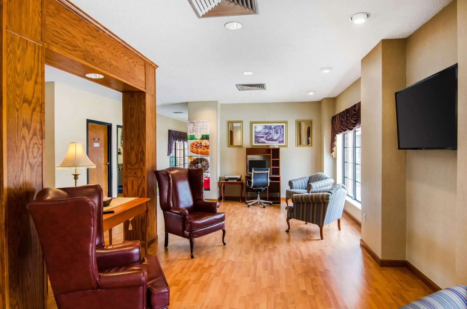 Quality Inn Summersville - New River Area