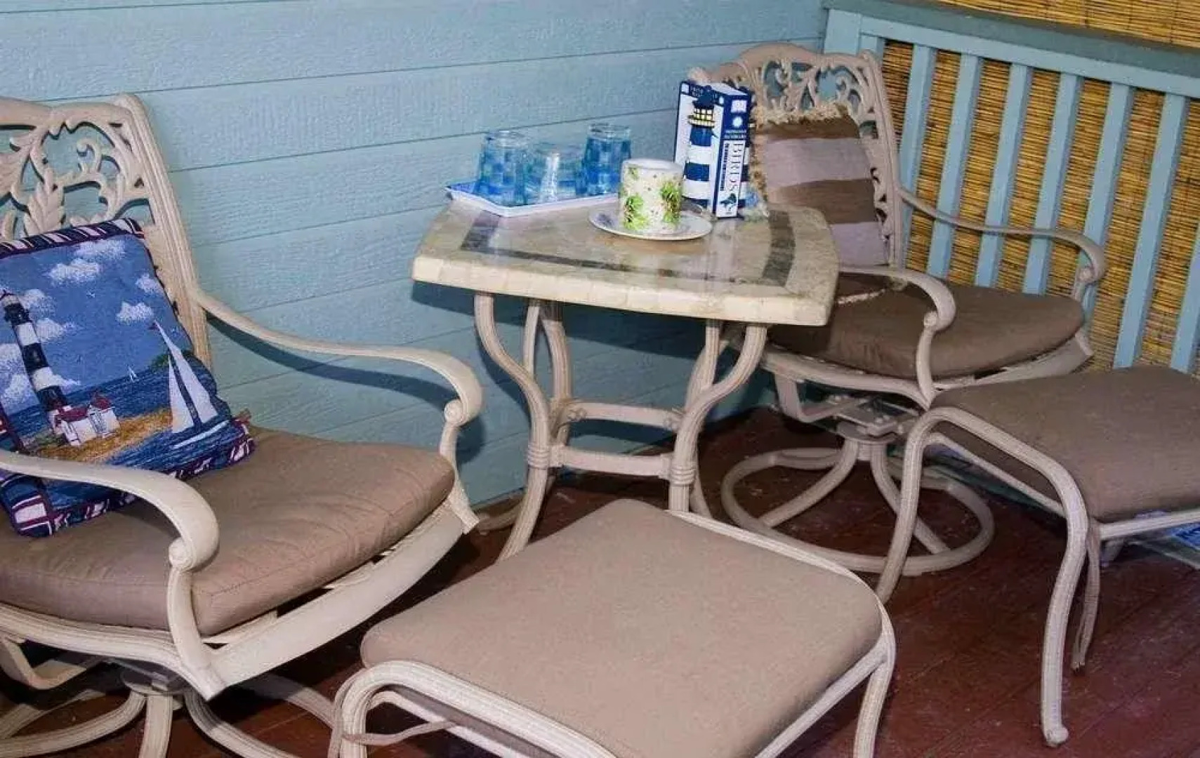 Her Castle Homestay B and B Inn