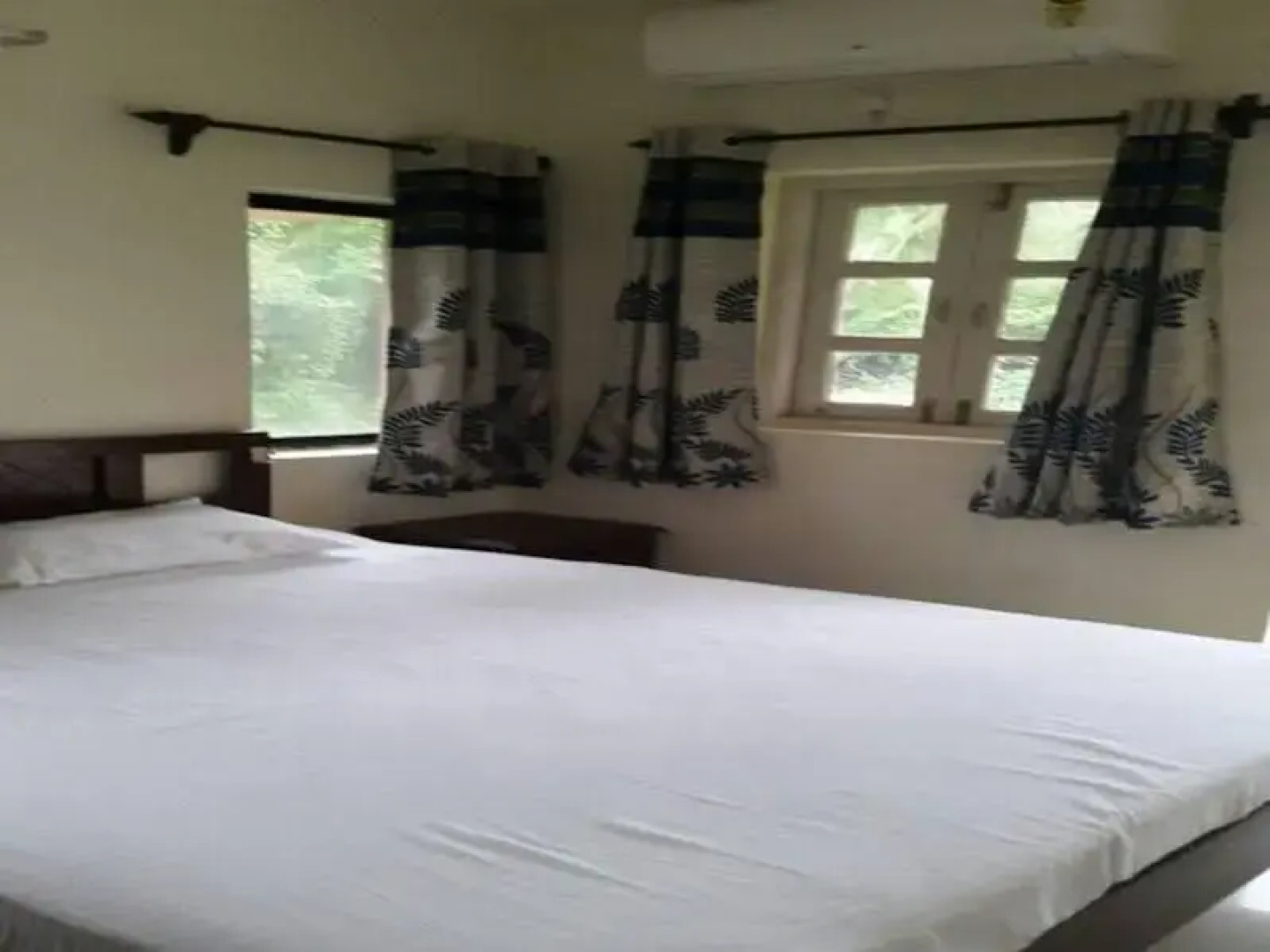 Hotel Parth Inn