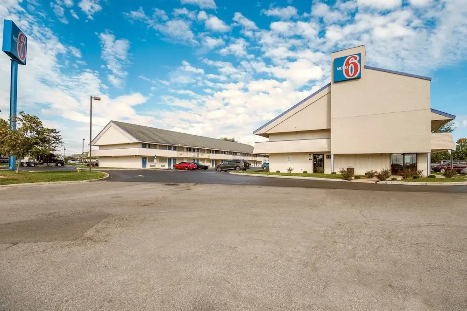 Super 8 Grove City OH