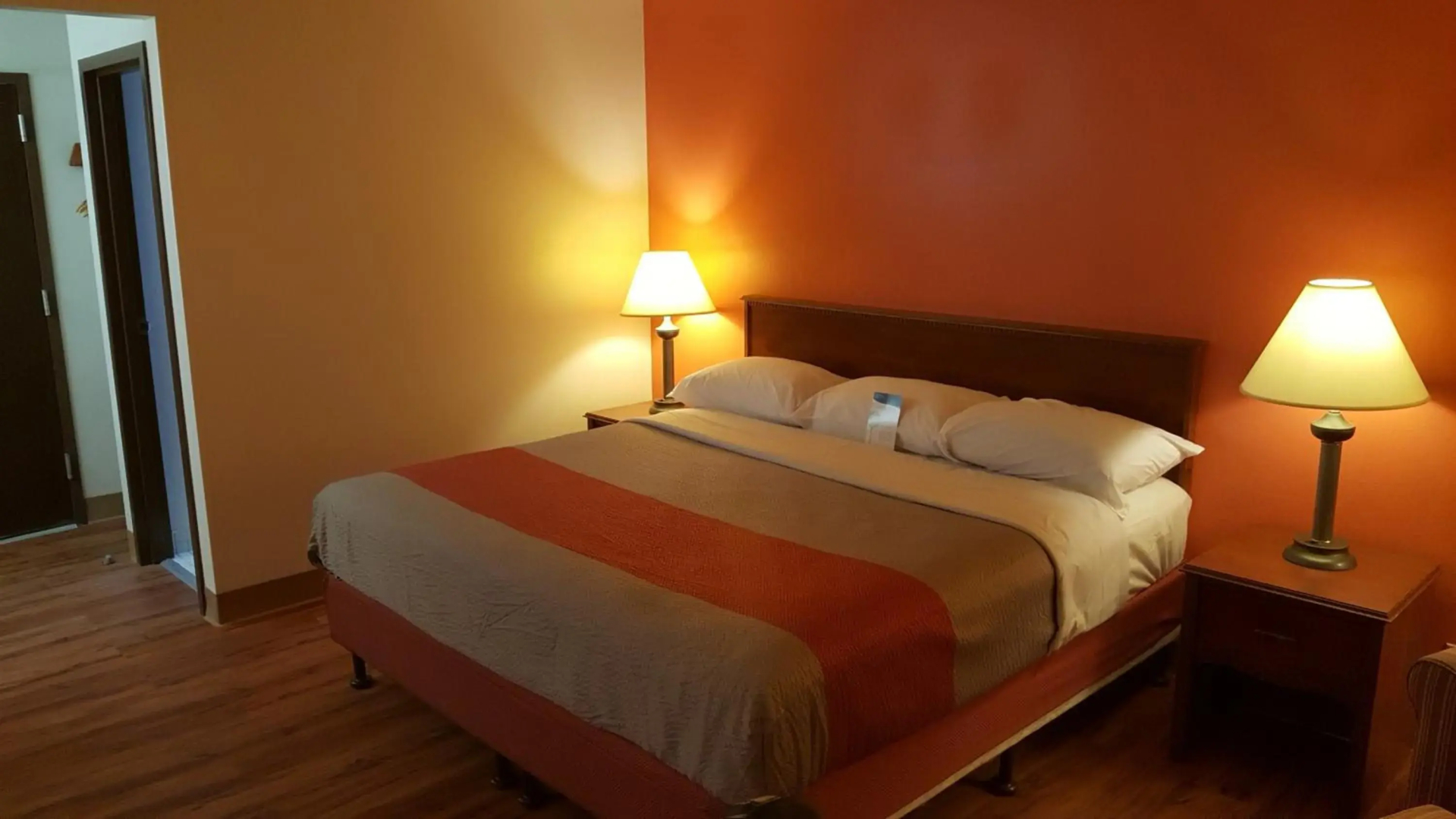 Motel 6 Maryland Heights, MO