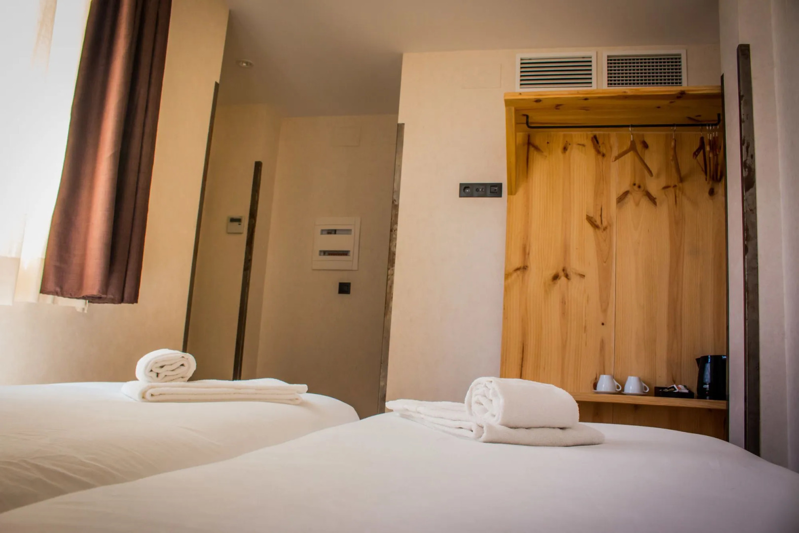 Black Swan Hostel Sevilla