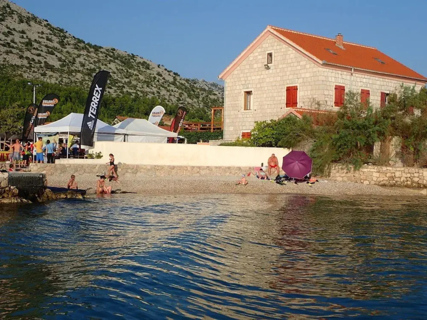 Apartments Danijel-in the Centre of Starigrad