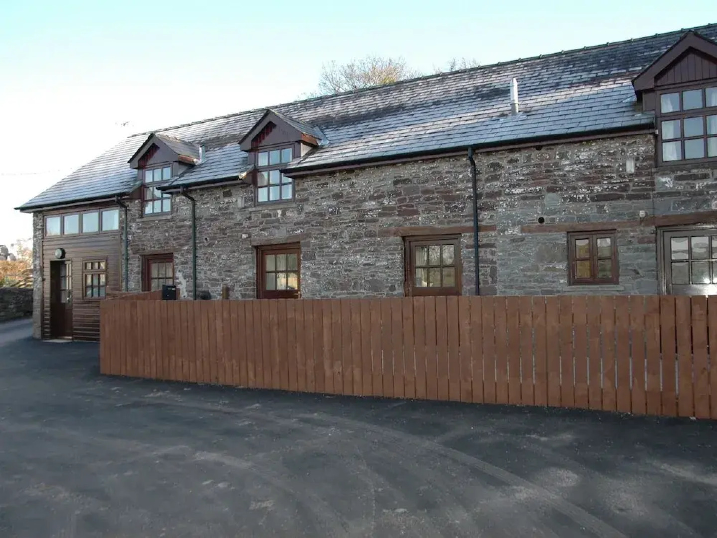 Rural and Comfortable Home Surrounded by the Nature of Brecon
