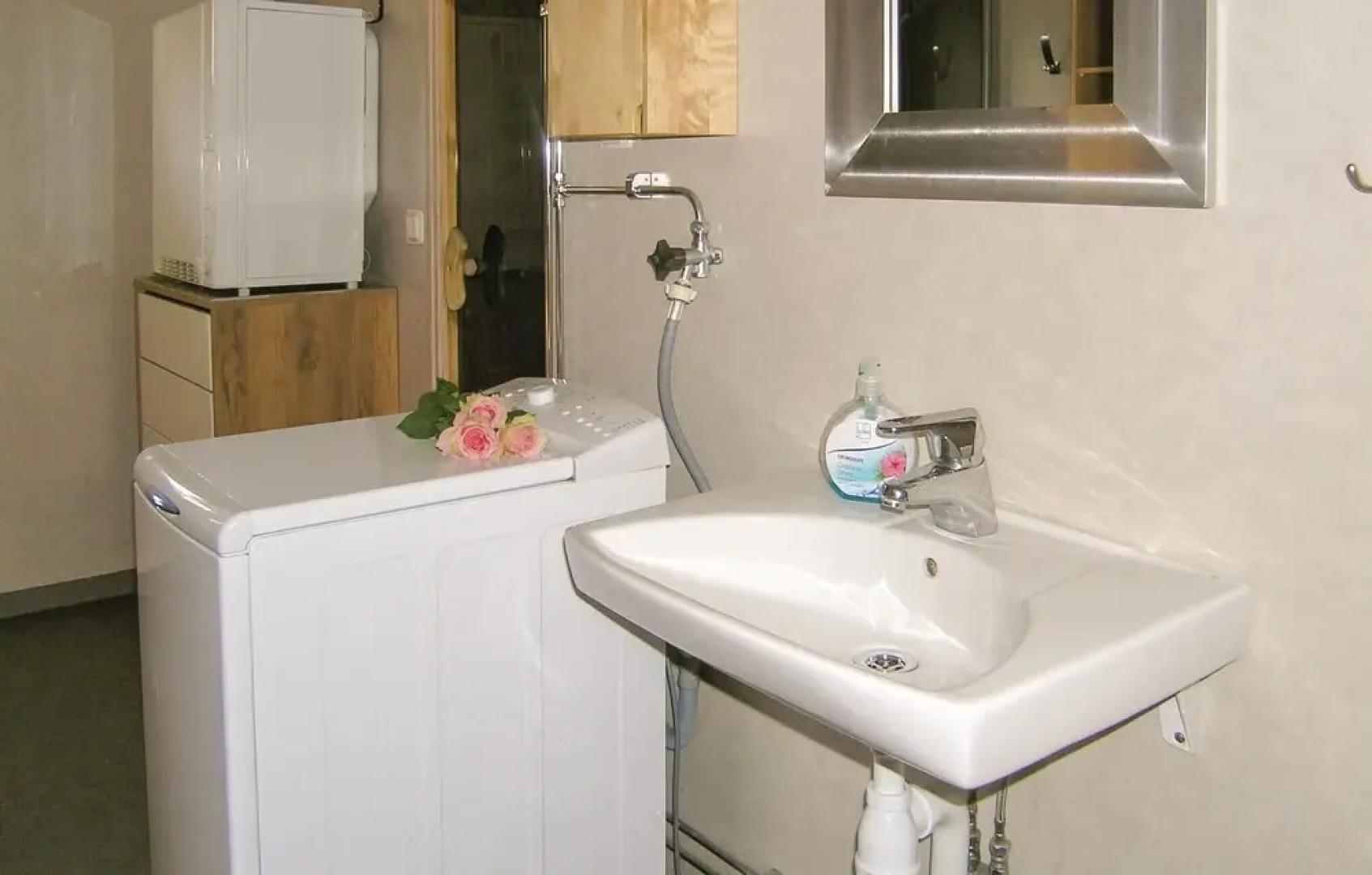 Nice Home in Vittaryd With 4 Bedrooms, Sauna and Wifi