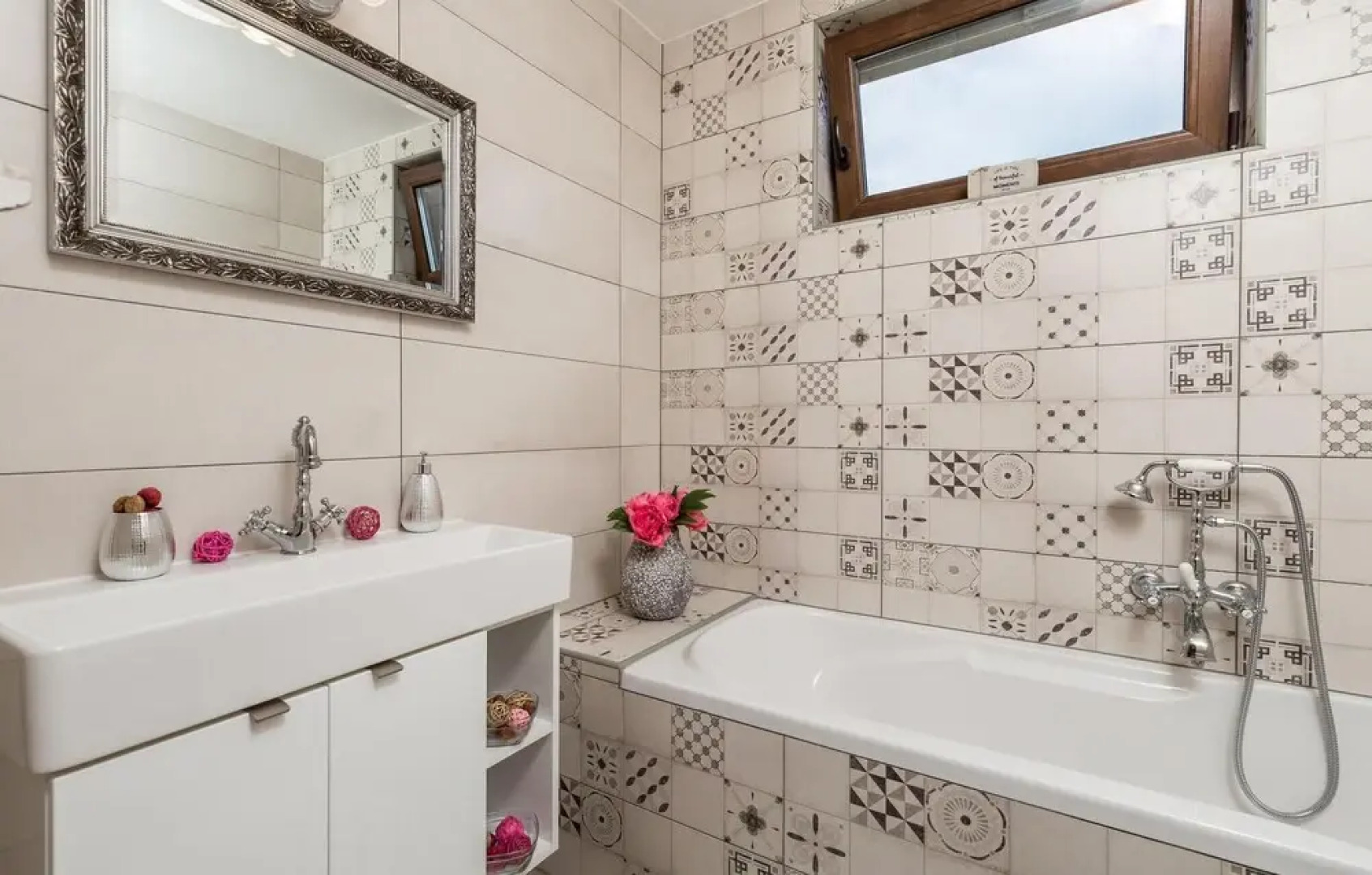 Beautiful Home in Gospic With 2 Bedrooms, Wifi and Outdoor Swimming Pool