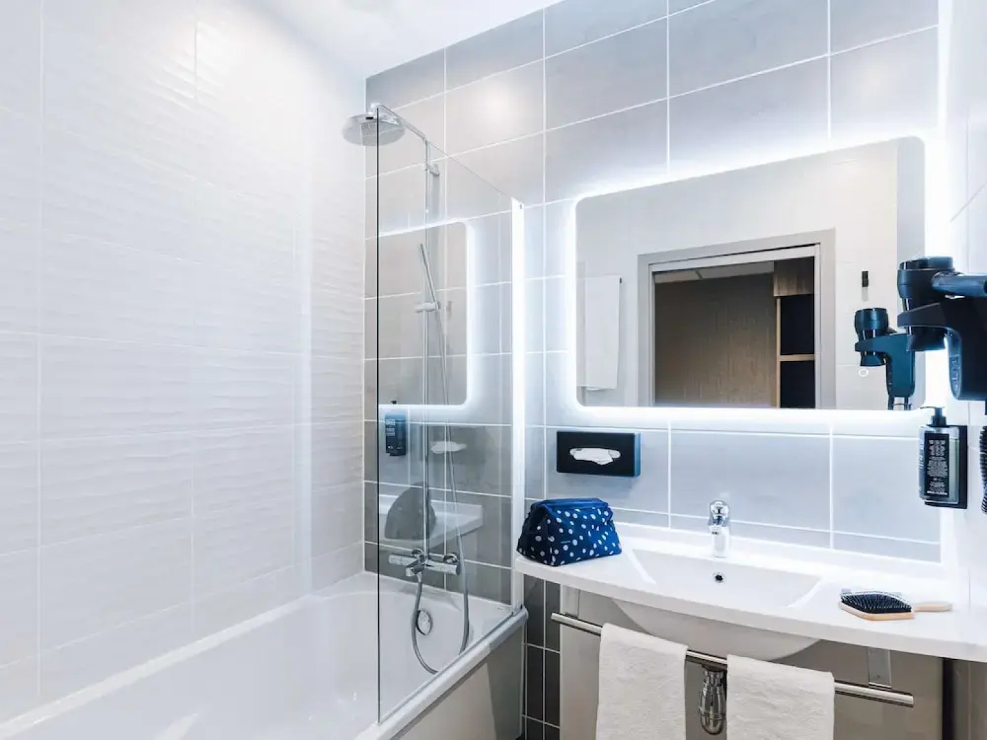 ibis Styles Contres-Cheverny