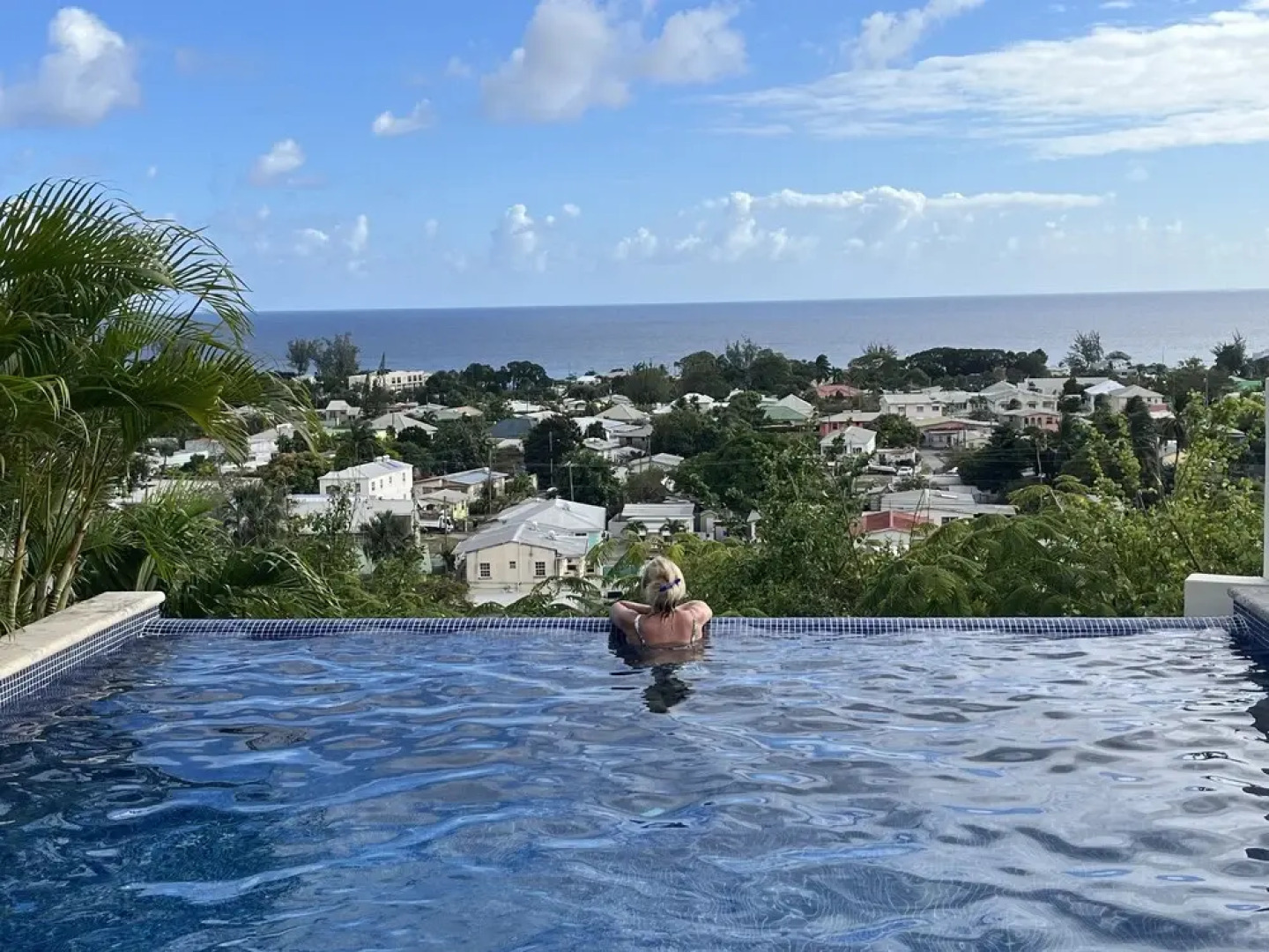 Beautiful 4-bed House With Stunning sea Views