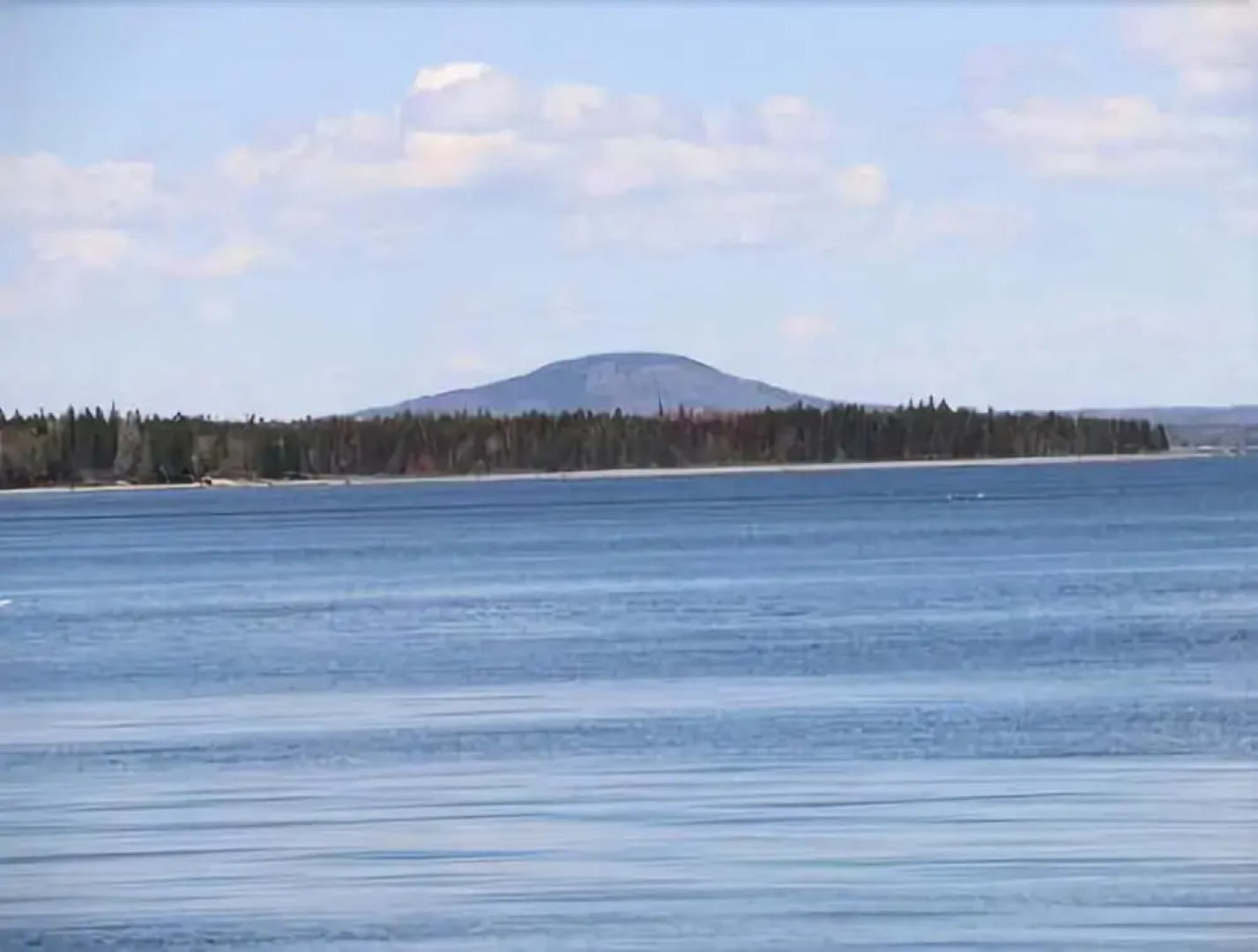 Barnacle on Flye Point - Three Bedroom Home