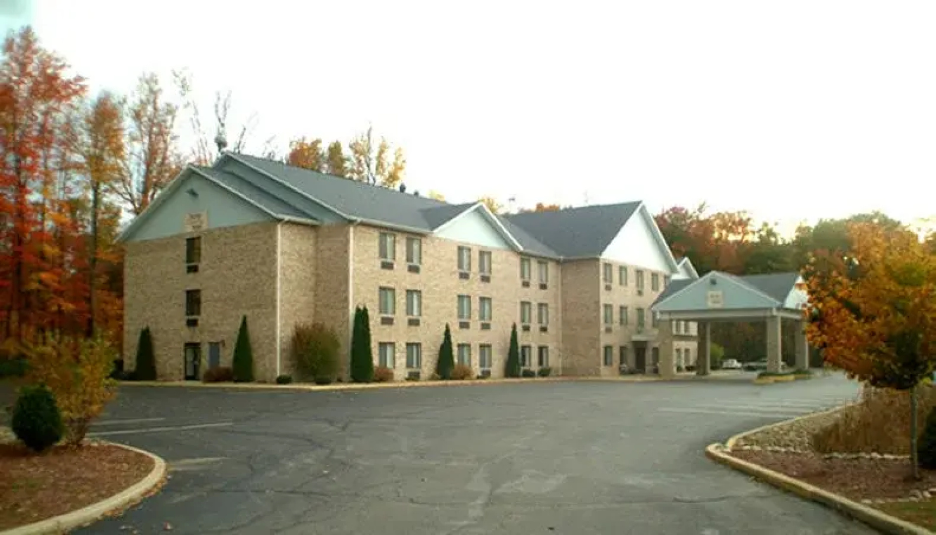 Baymont Inn & Suites New Buffalo