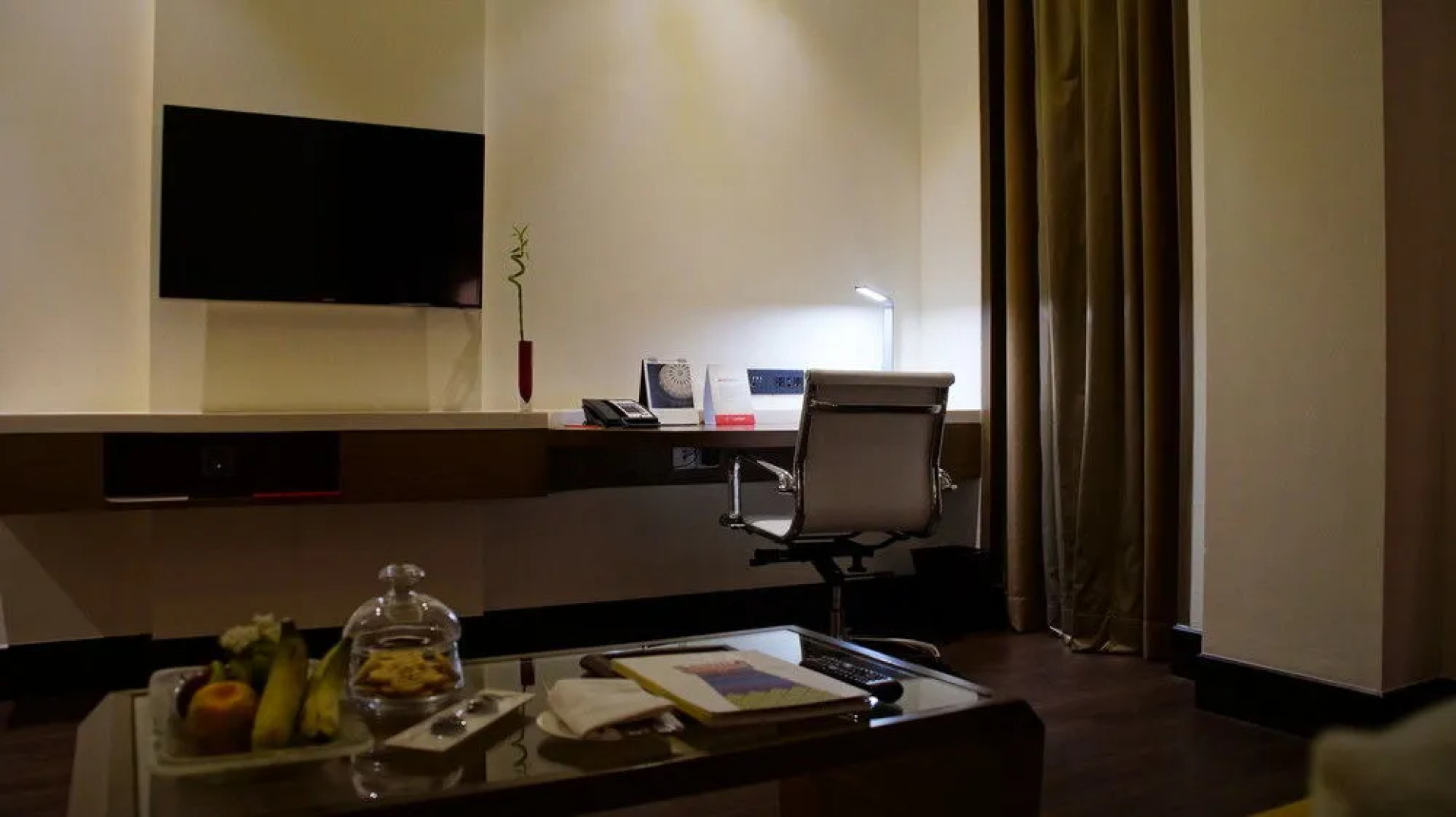 The Gateway Hotel GE Road