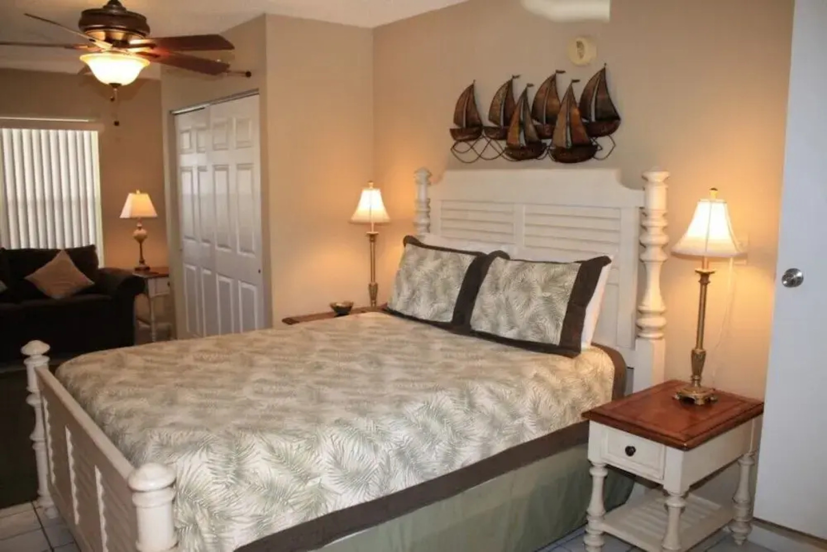 The Anna Maria Island Beach Paradise 10 - Studio condo by RedAwning