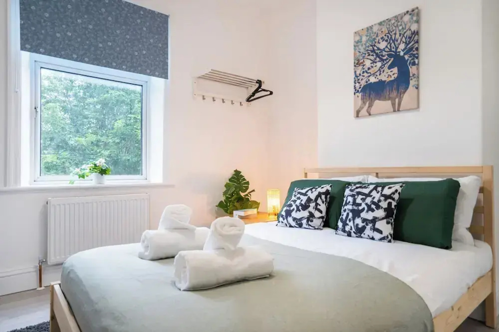 Isimi Burnley 3 Bedroom Modern House, Free Parking