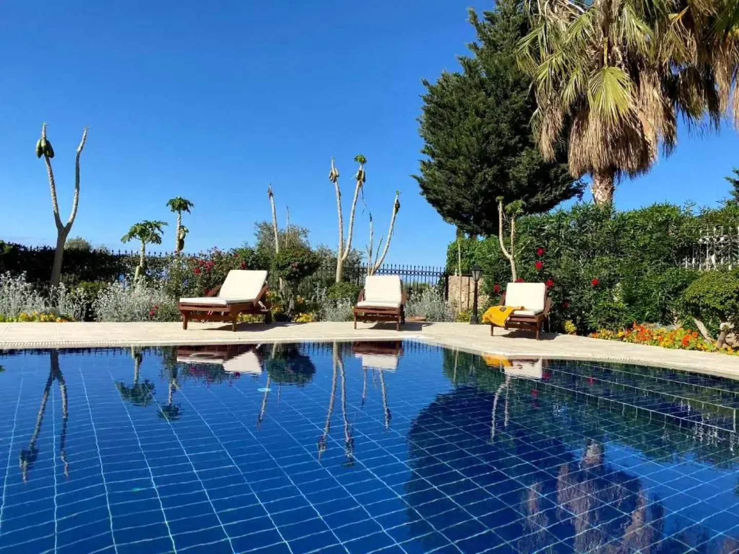 4 Bedroom Deluxe Villa with Mountain and Sea View