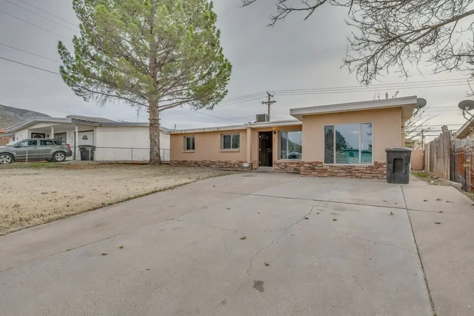 Pet-friendly Alamogordo Home 16 Mi to White Sands!
