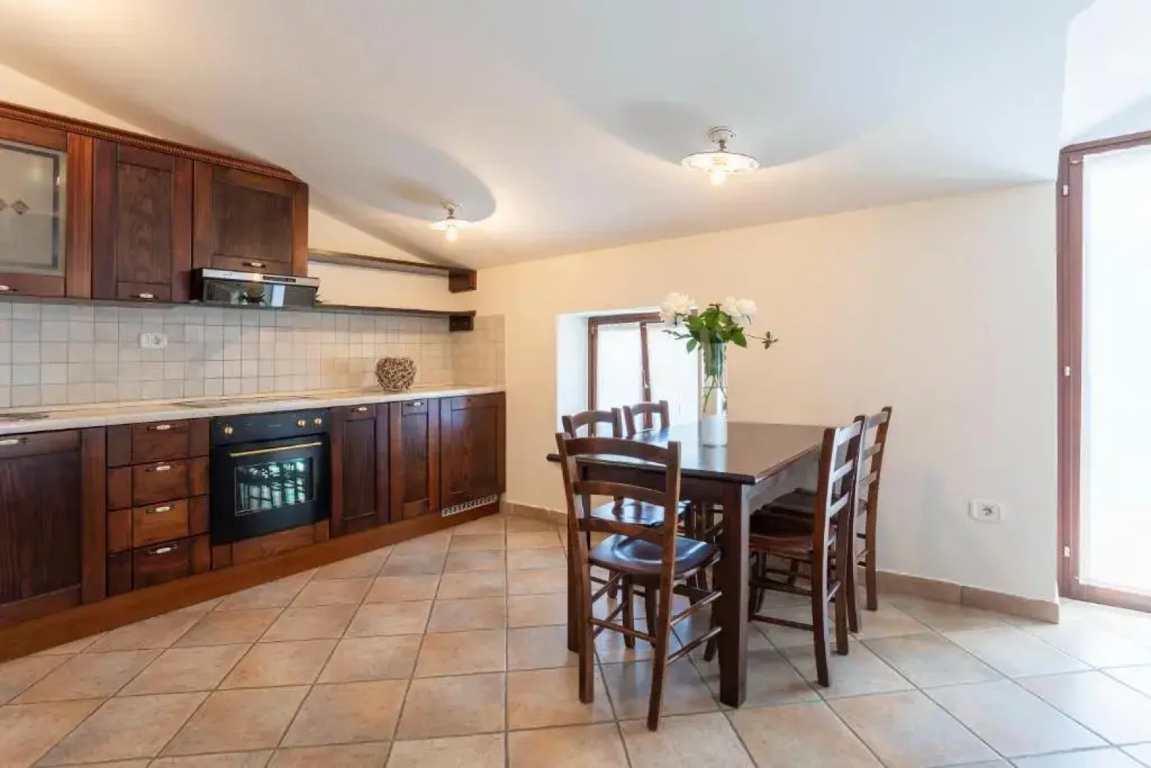 Guest House Valentincic