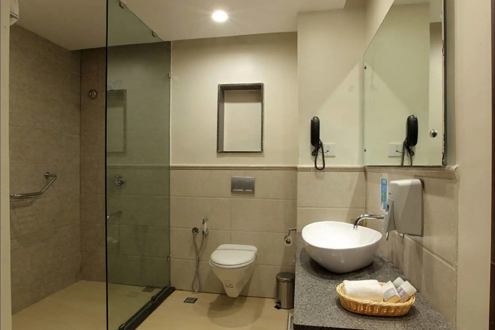 Purple Palms Resort & Spa