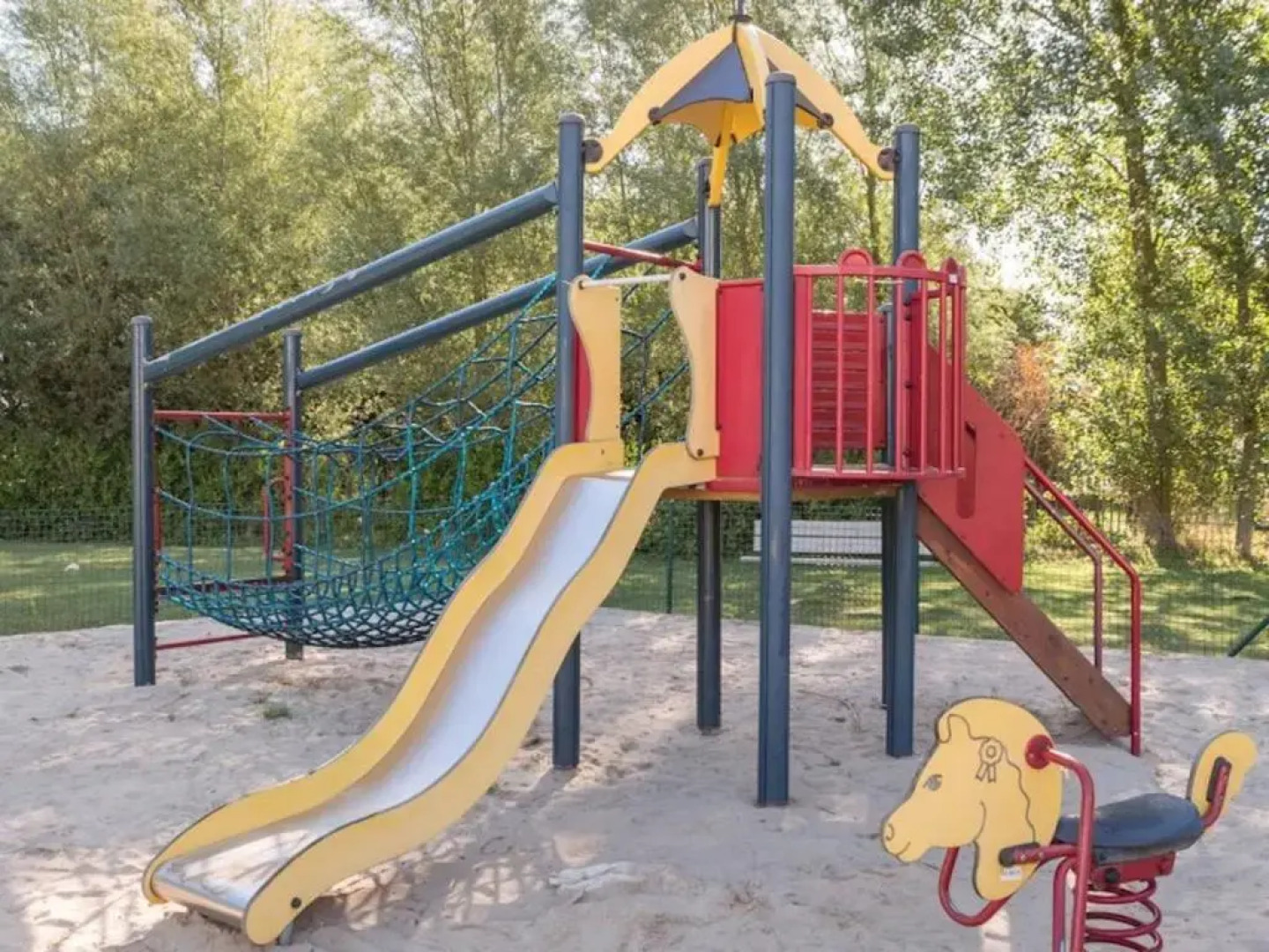 A COTE DE LA BAIE DE CANCHE Appt 6 pers dans résidence Pierre et Vacances avec piscine