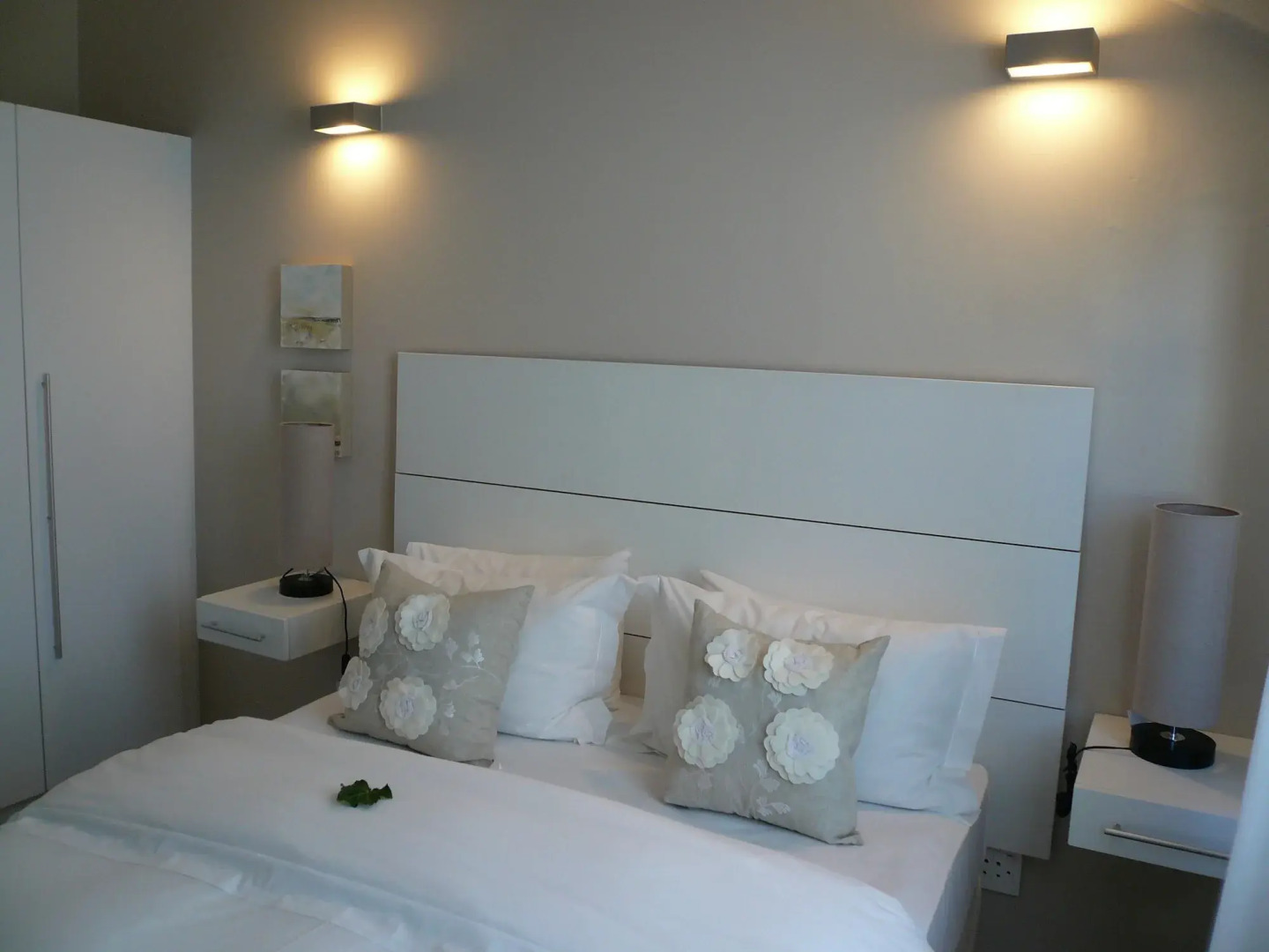 Отель Whale Coast All-Suite-Hotel