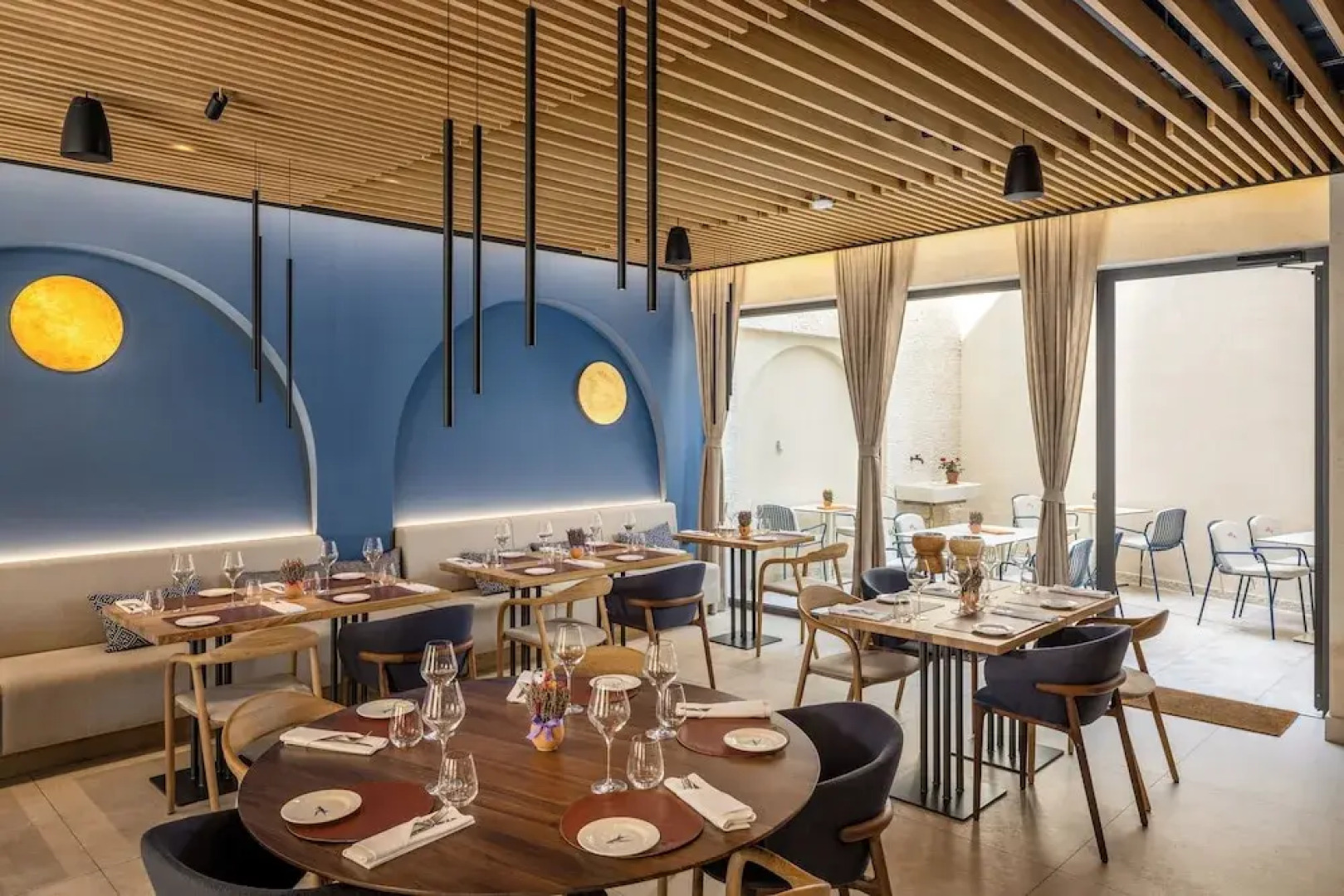 Emotheo Heritage Hotel