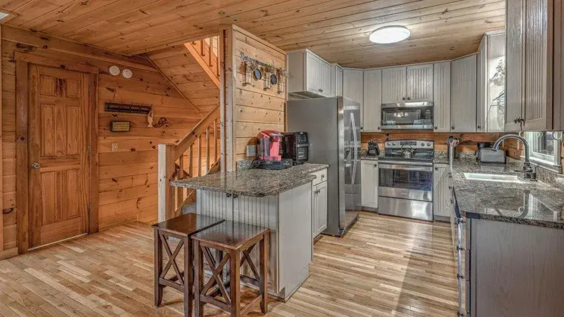 Fighting Creek Cabin by Escape to Blue Ridge