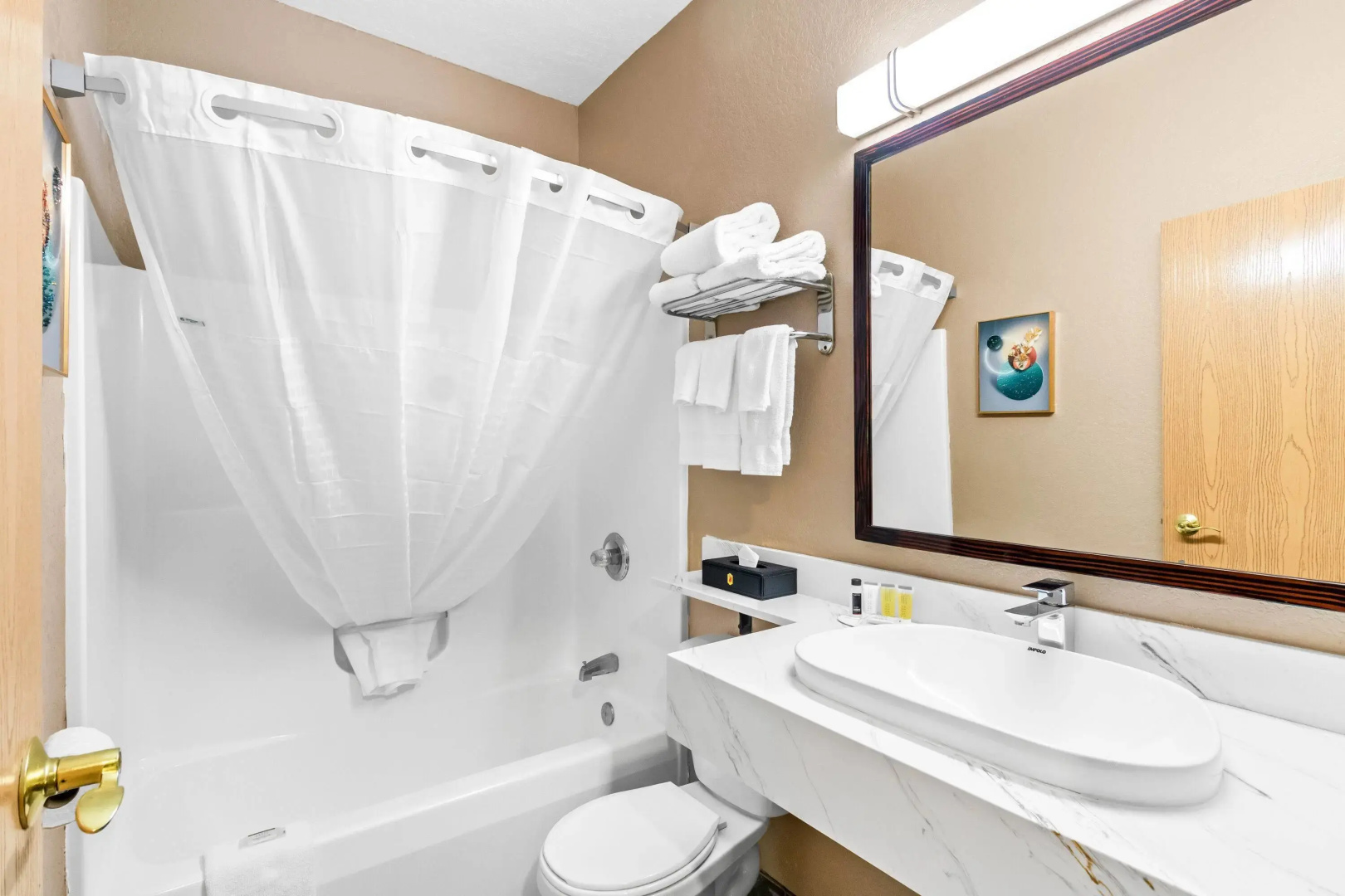 Super 8 by Wyndham Uniontown PA